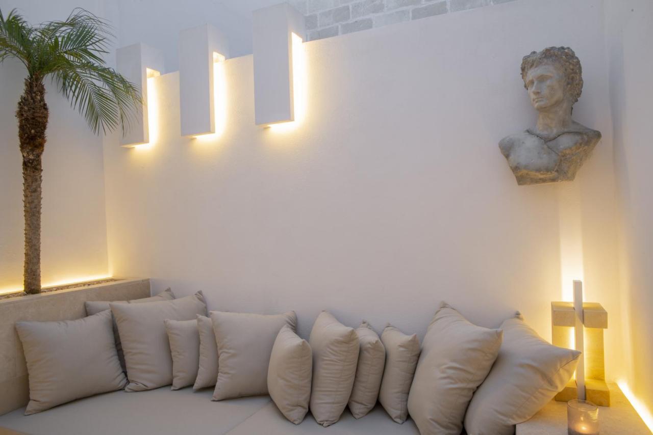 Palazzo Lecce - Epoca Collection Bed & Breakfast Exterior foto