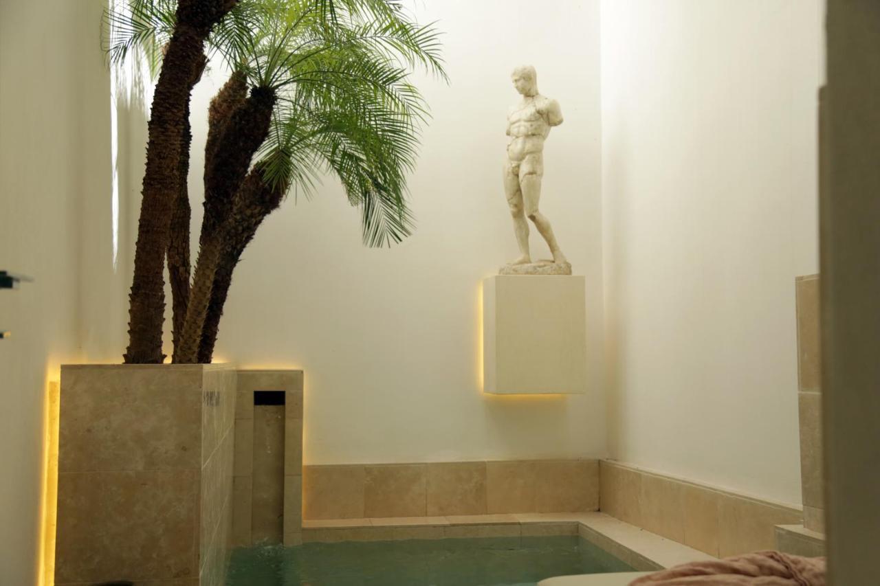 Palazzo Lecce - Epoca Collection Bed & Breakfast Exterior foto